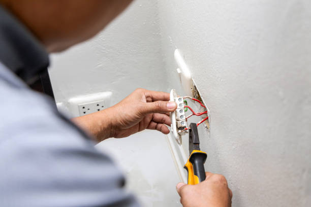 Best Circuit Breaker Repair  in Mannington, WV